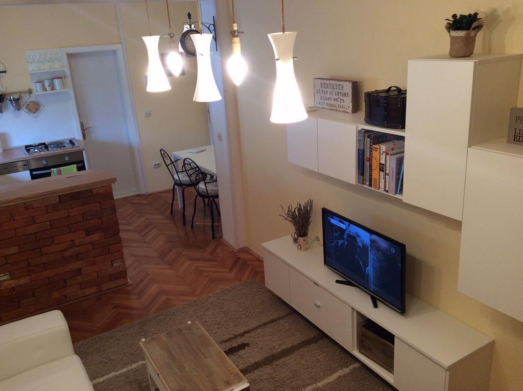 Apartment Satus Podstrana Exterior photo